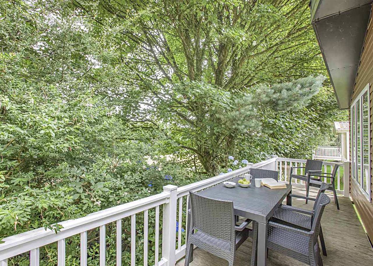 Prestige Lodge with parking, ensuite & decking in Skegness, Lincolnshire