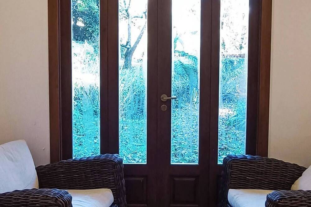 Timber Cottage with swimming pool, foto 9
