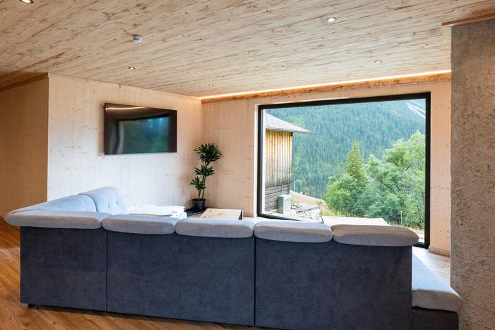 Holiday home, shower or bath, toilet, 4 or more bed rooms in Lechtal Alps, Pfafflar