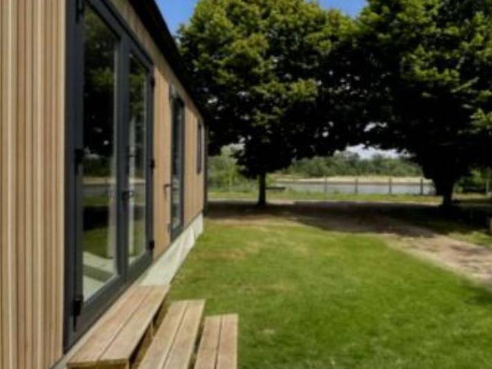 Camping pour 4 personnes, avec terrasse