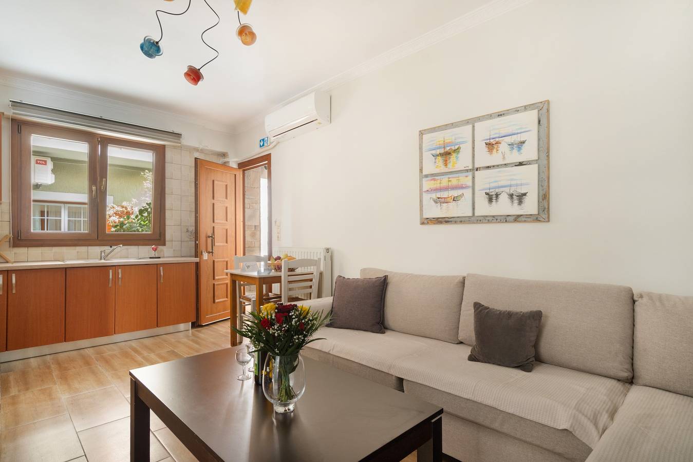 Entire studio, Studio 'Assos' with Wi-Fi and Air Conditioning in Argostoli, Kefalonia
