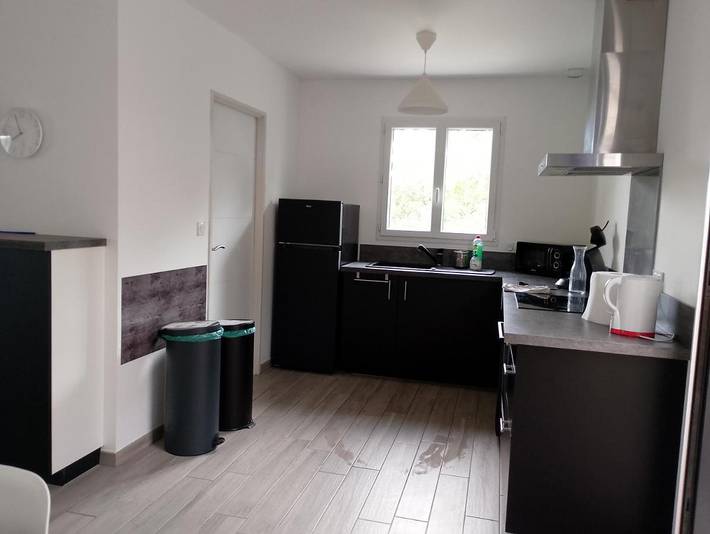 Gîte pour 2 personnes, avec terrasse et jardin à Valdivienne - 3