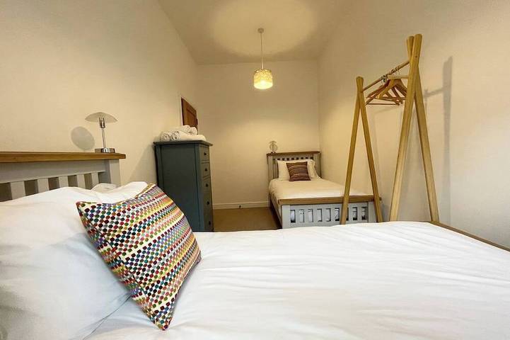 Stylish~Tasteful~2Bed~2Bath~Central~Townhouse in Penzance, Cornouailles