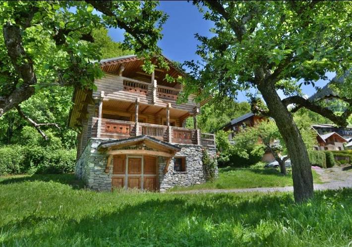 Gîte pour 4 personnes, avec vue et balcon à Planay