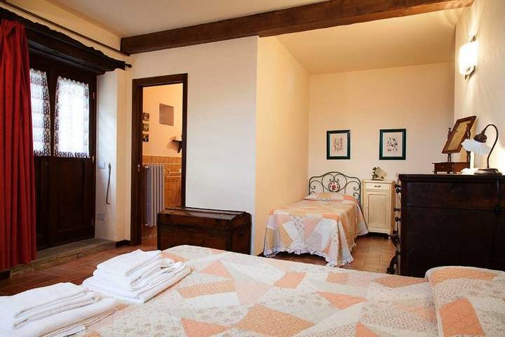 Location de vacances pour 4 personnes, avec jardin et vue à Borgo Val di Taro - 4