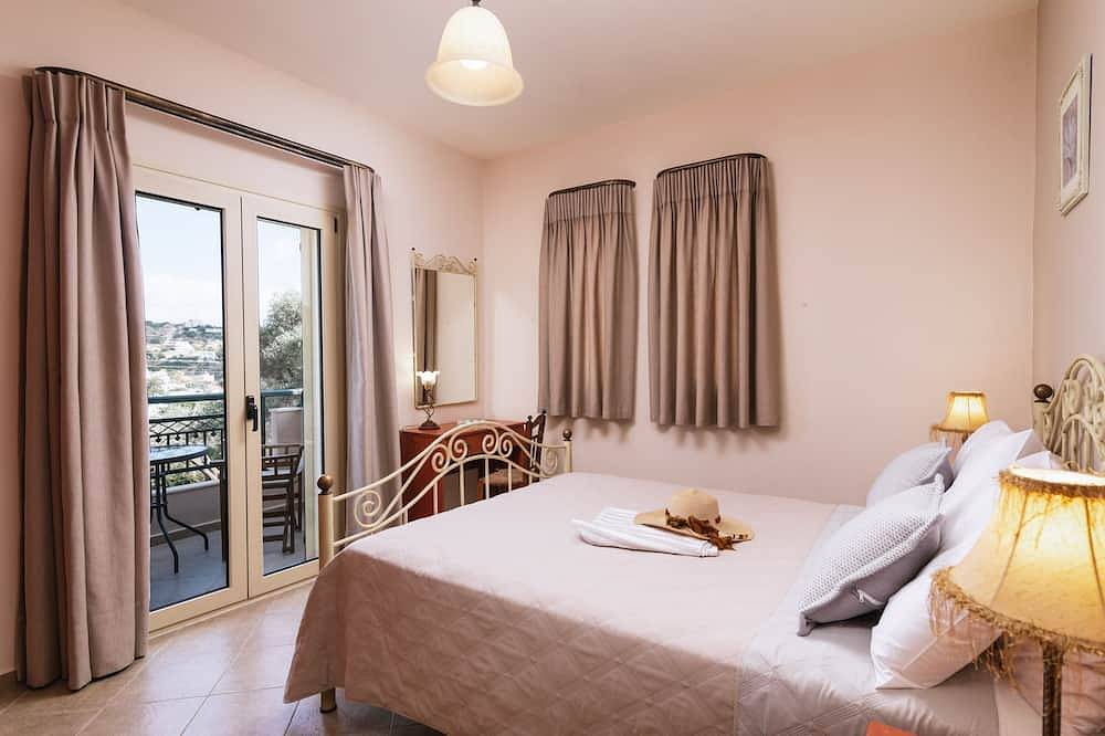 Villa Eleni - Luxurioese Familienvilla im Traditionellen Stil in Pitsidia, Iraklio-Heraklion en omgeving