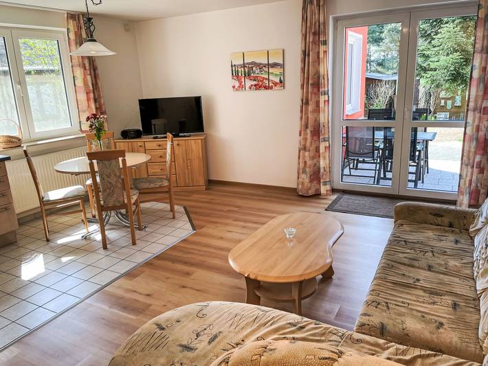 Ferienhaus für 4 Personen, mit Terrasse und Garten in Zinnowitz - 2