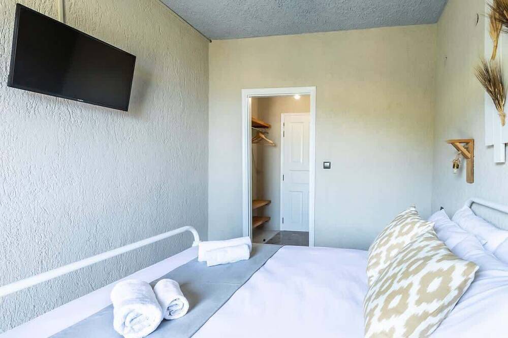 Skopelos Seaview Suite - Demeter Summer Nest in Stafilos, Sporaden