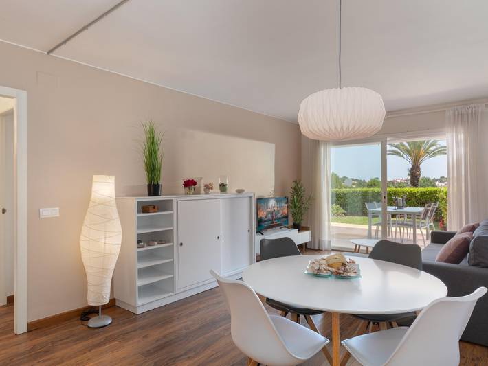 Gîte pour 5 personnes, avec jardin ainsi que bassin pour enfant et piscine à Sant Feliu de Guíxols - 2