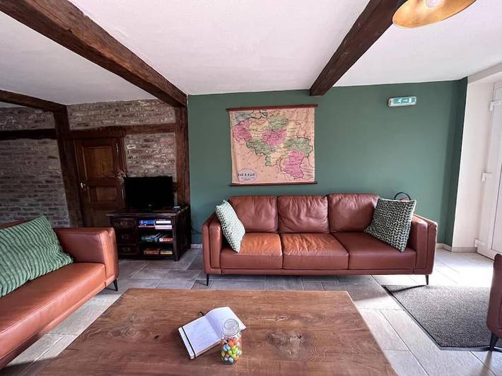 Location de vacances pour 12 personnes, avec vue et jardin dans Marcourt - 3