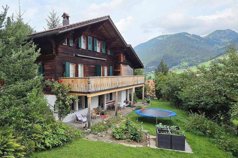 Appartamento vacanze a Zweisimmen a partire da 296€ a notte