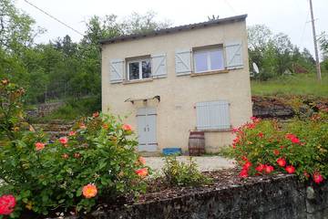Gîte pour 4 personnes à Lamothe-Fénelon