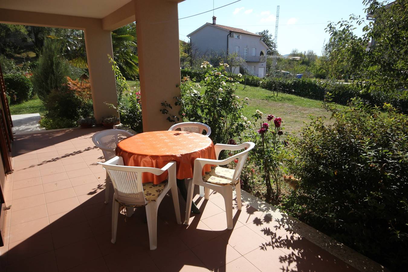 Ganze Wohnung, 2-Zimmer-Ferienwohnung mit Terrasse Presika, Labin A-7390-b in Presika, Ostküste Istrien