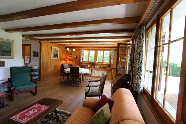 Entire holiday apartment, Appartement Le Stöckli - 2 bedrooms, 90m², 4 people in Château-d' Œx, Alpes Vaudoises