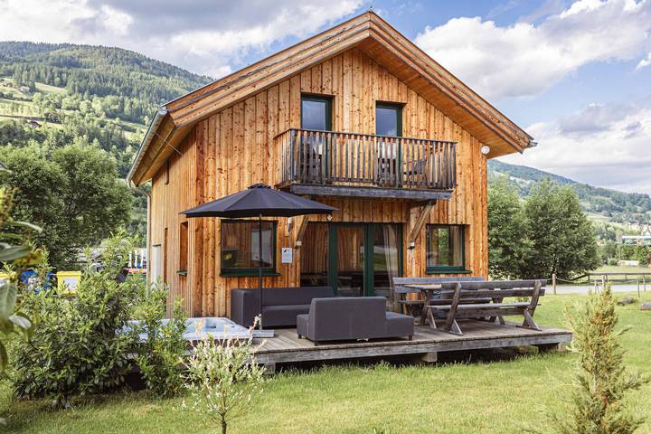 Chalet für 9 Personen, mit Whirlpool und Terrasse sowie Sauna in St. Georgen ob Murau