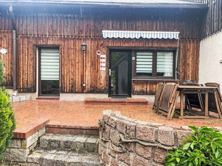 Ferienhaus für 4 Personen, mit Garten und Terrasse