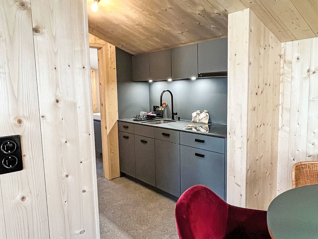 Ganze Wohnung, Charmante und neu gebaute Ferienwohnung "Teja" in Ftan, Unterengadin