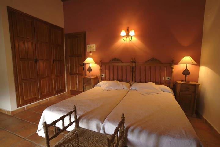 Casa rural para 2 personas, con terraza y jardín en Requena-Utiel - 4