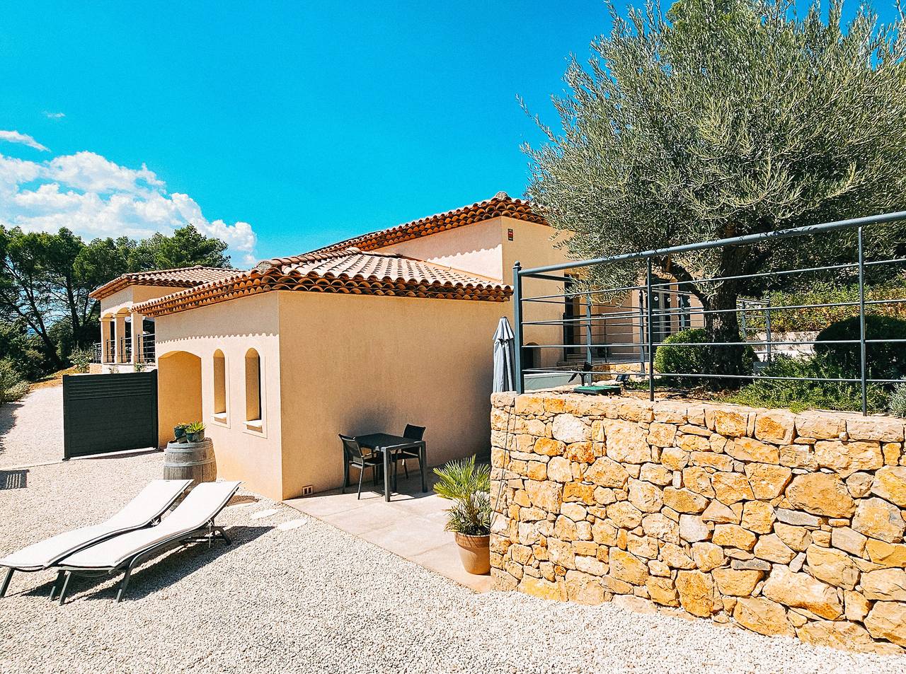 Studio entier, Sieste en Provence in Entrecasteaux, Région de Brignoles