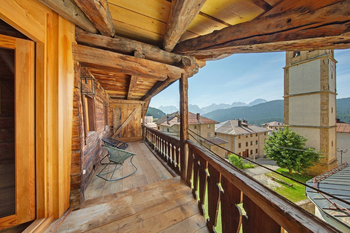 Zimmer 'Sufitä' mit Bergblick, Gemeinschaftsterrasse und Wi-Fi in Comelico Superiore, Karnischer Hauptkamm