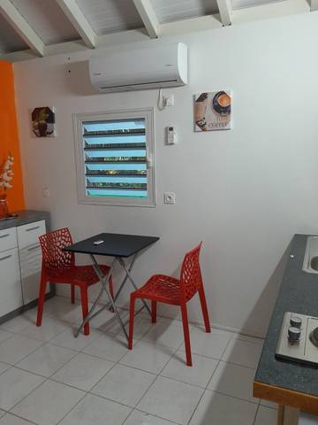 Bungalow pour 2 Personnes dans Petit-Bourg, Antilles, Photo 4