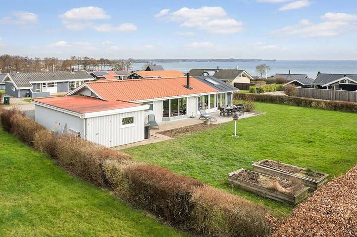 Ferienhaus für 8 Personen, mit Sauna in Grønninghoved Strand