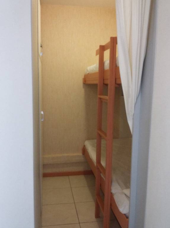 Gîte pour 4 personnes, avec balcon et piscine dans Plage de l'Anglade - 4