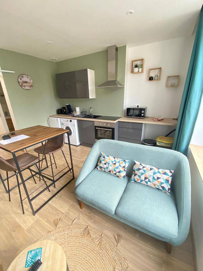 Appartement entier, One-Bedroom Apartment in Coutances, Région de Coutances
