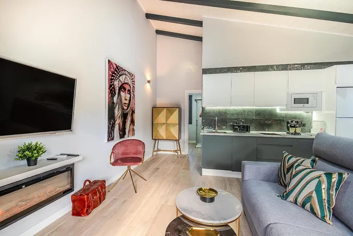 Apartamento de vacaciones para 4 personas, con jardín y vistas - 1