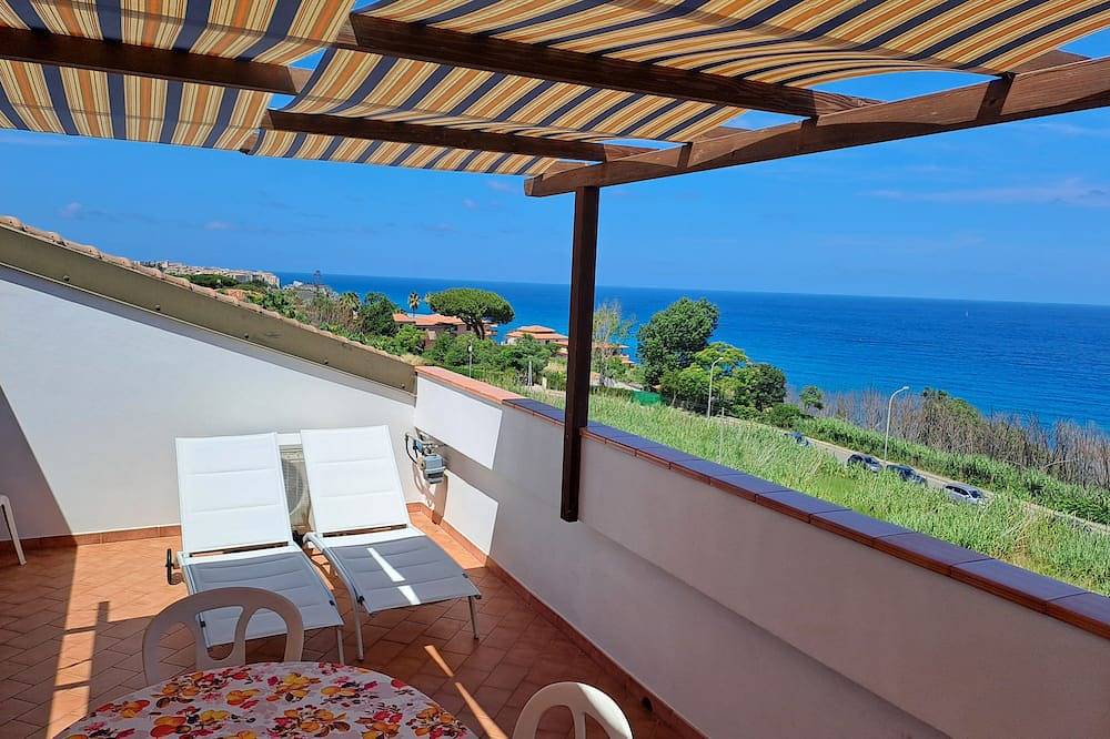 Ganze Wohnung, Michelino Terrace 2 - Parghelia in Parghelia, Vibo Valentia Provinz