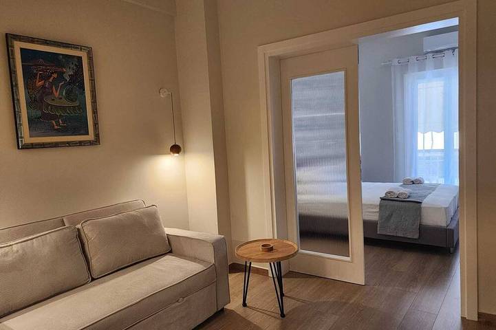 Entire apartment, Smile in the Center of Athens (breakfast optional) in Central Section of Athens, Athens