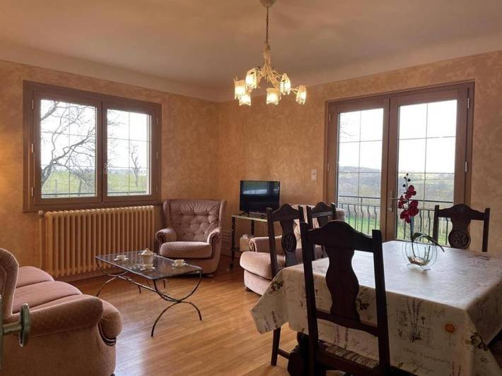 Location de vacances pour 4 personnes, avec balcon et jardin dans Trézelles - 3