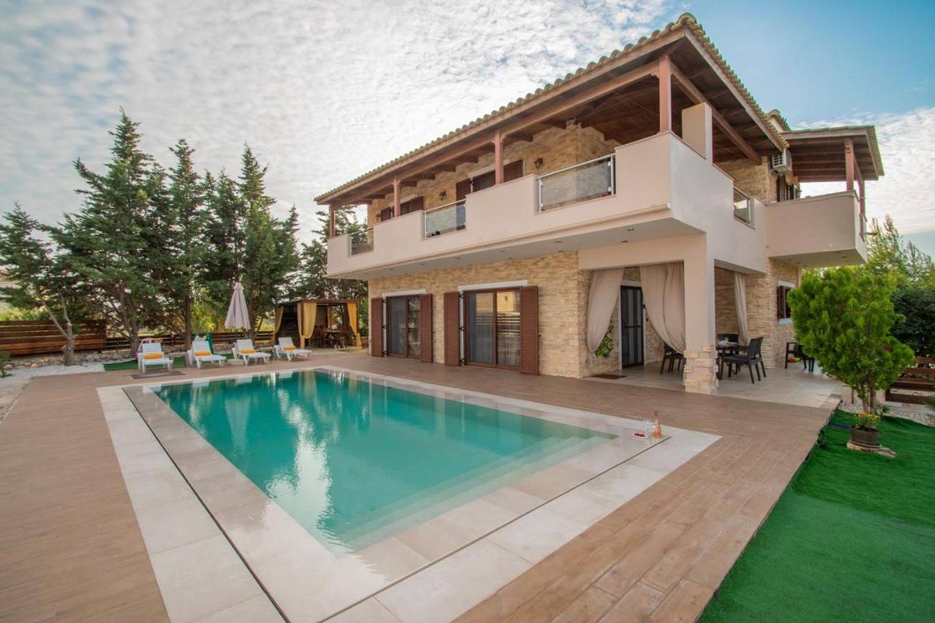Villa for 7 People in Laganas, Zakynthos