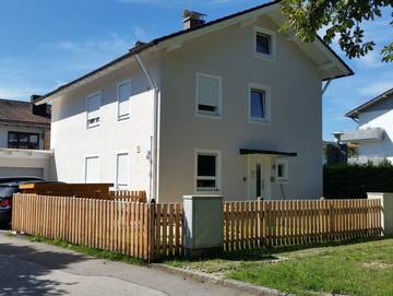 Ferienwohnung für 4 Personen, mit Terrasse und Garten, kinderfreundlich in Fünfseenland