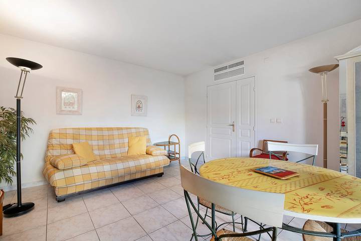 Appartement entier, Centre Antibes La Mer 3P parking in Antibes, Côte méditerranéenne (France)