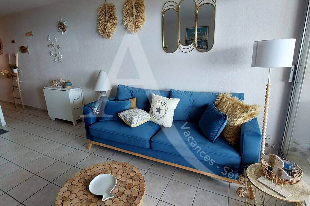Appartement entier, T3 avec grande terrasse vue mer 180 degrés in Mont Saint-Clair, Sète