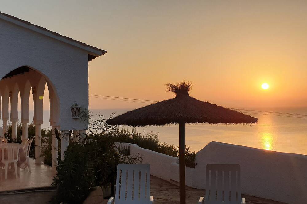 Mojacar - Carattere villa 2 grandi camere da letto. Vista mozzafiato. in Playa de las Ventanicas, Mojacar