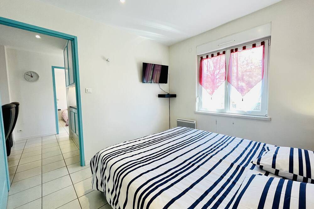 Apartamento entero, Gambetta : Bonito piso situado a 350 metros de las termas (Parking) in La Vôge-les-Bains, Región de Épinal