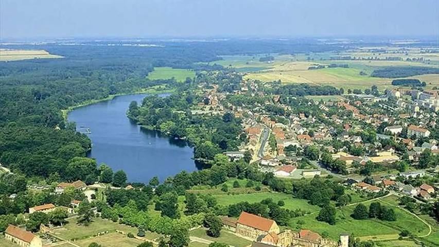 Ferienhaus für 2 Personen, mit Garten in Dargun