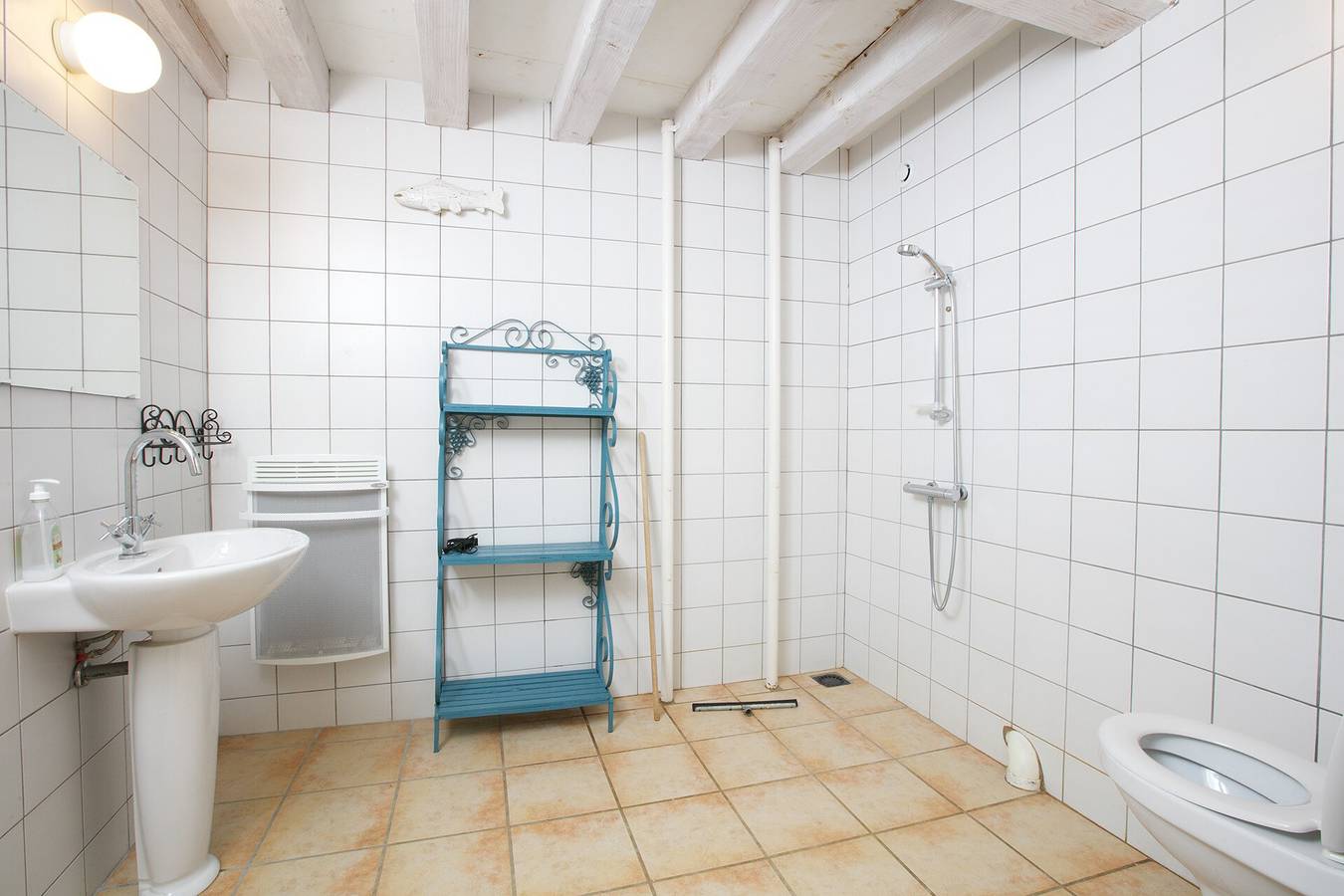 Vakantiehuis 'Domaine De Bellac - La Belle Cour' met gedeeld zwembad, tuin en wifi in Roussines, Regionaal Natuurpark van de Perigord-Limousin