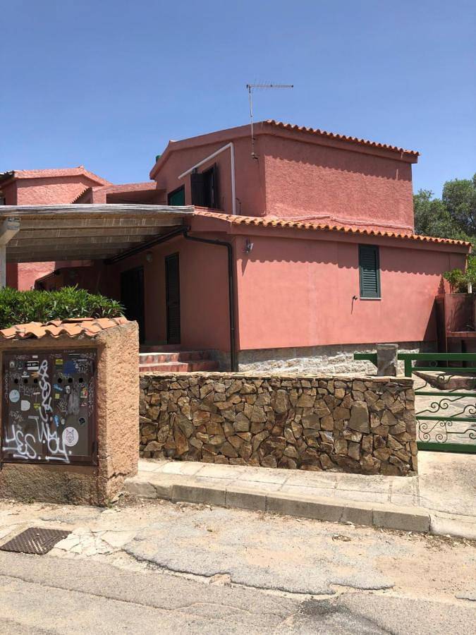 Appartement entier, Villetta a schiera 150 metri dalla spiaggia in Porto Puddu, Palau (Sardaigne)