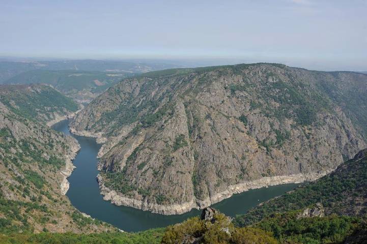Casa rural para 4 personas, con vistas y terraza en Ribeira Sacra