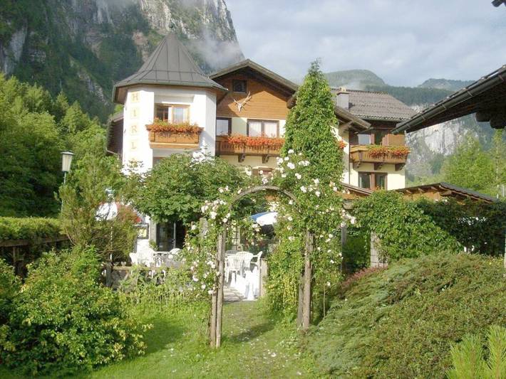 B&b, con Giardino e Piscina nonché Sauna a Hallstatt