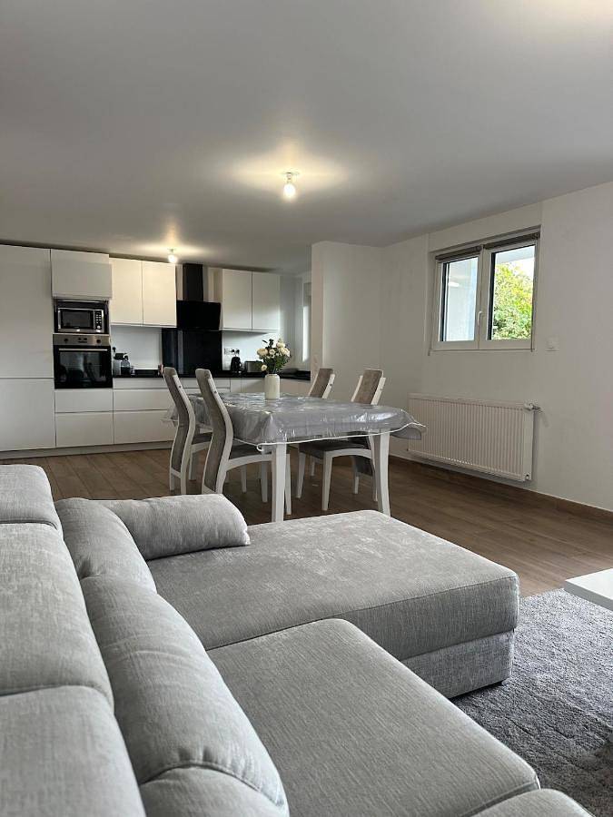Appartement de vacances pour 6 personnes, avec terrasse, animaux acceptés