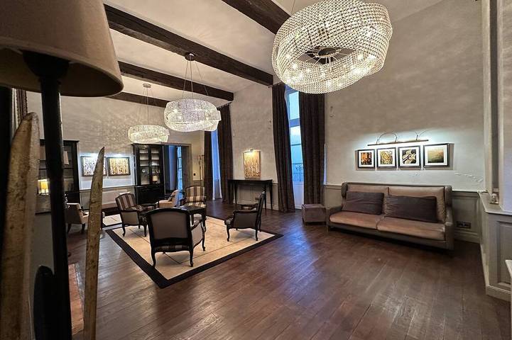 Château pour 20 personnes, avec jardin dans le Gers - 2