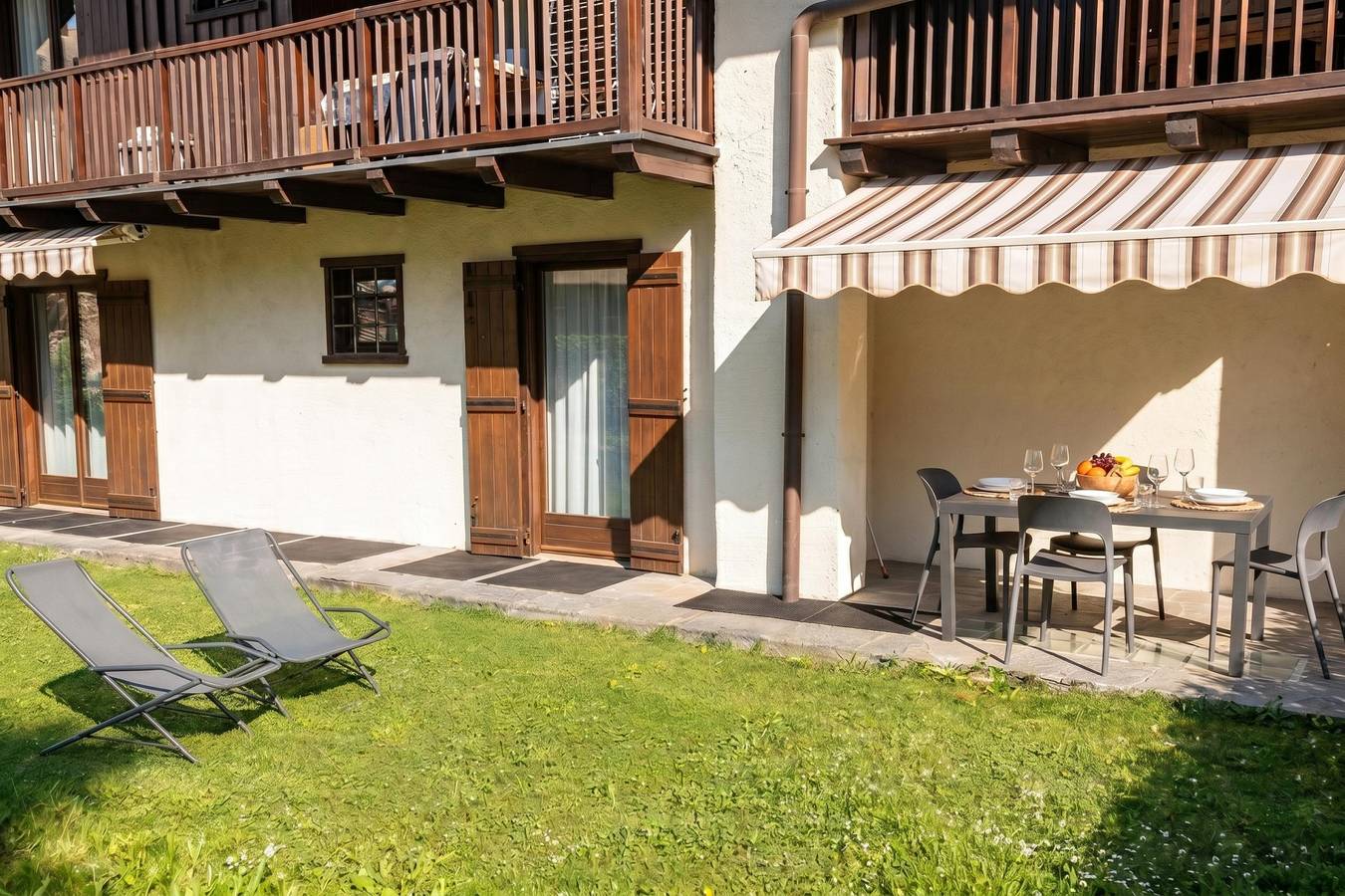 Ganze Wohnung, Ferienwohnung in Mountain View: Gemütlicher Rückzugsort in der Nähe von Skiliften und Restaurants in Dolonne, Courmayeur