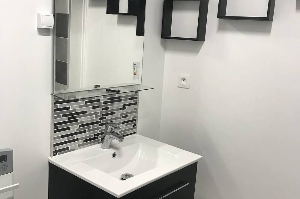 Apartamento entero, Studio de la Tour des Rondes - Tout Confort Plein-centre in Lavaur, Región de Castres