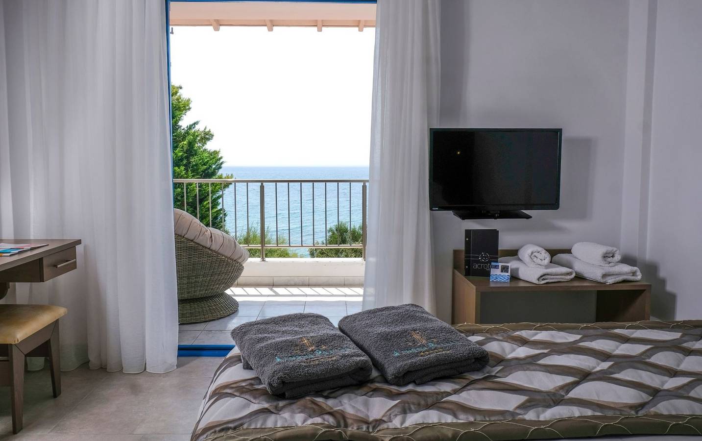 Villa für 4 Personen mit Balkon in Elia Nikitis, Sithonia Halbinsel