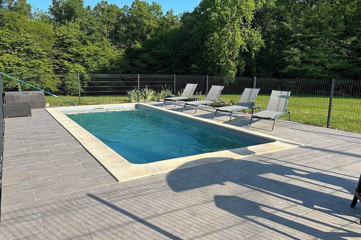 Location de vacances pour 6 personnes, avec jardin, animaux acceptés à Sainte-Trie