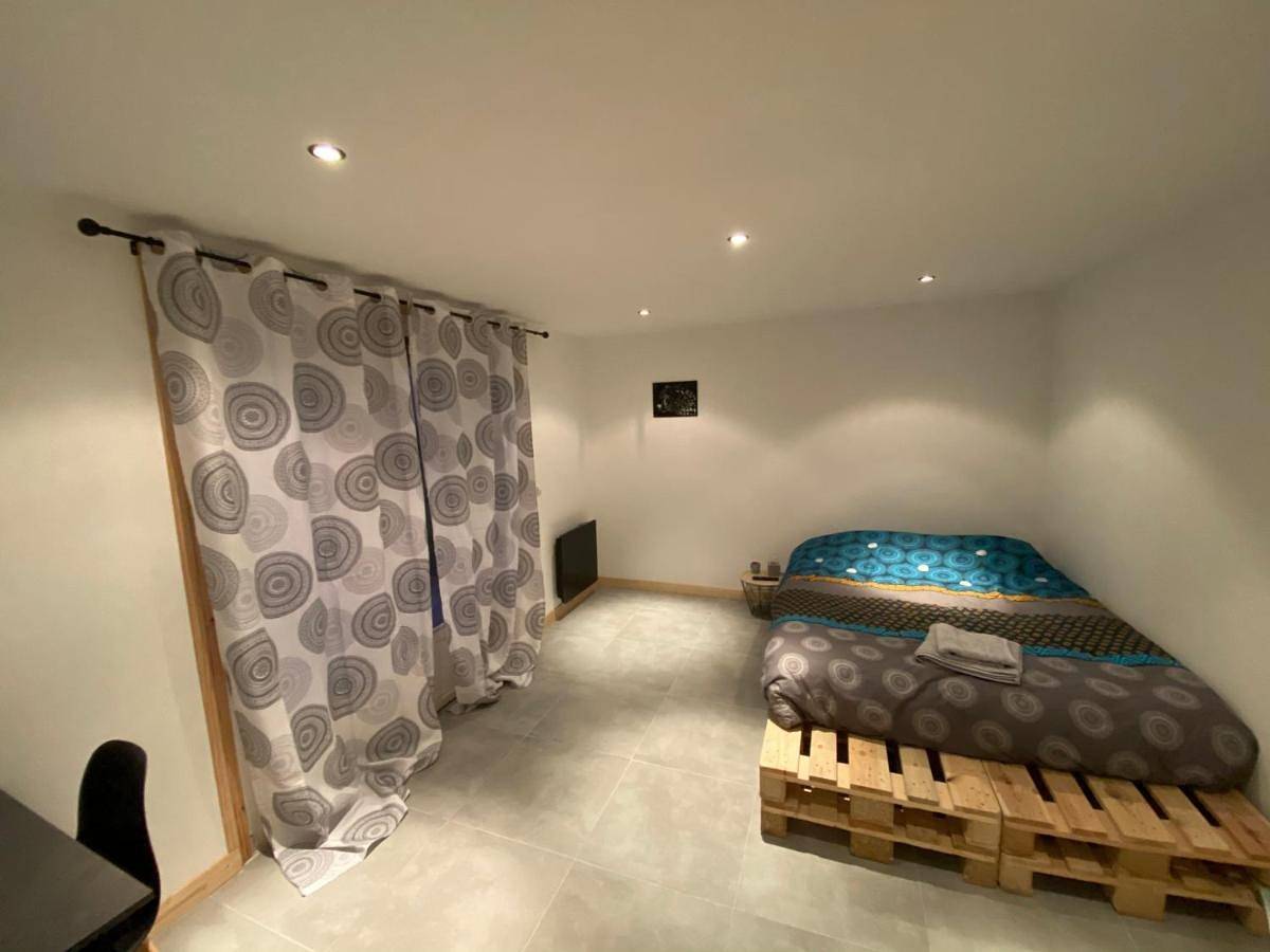 Chambre privée in Villiers-en-Bière, Parc naturel régional du Gâtinais français